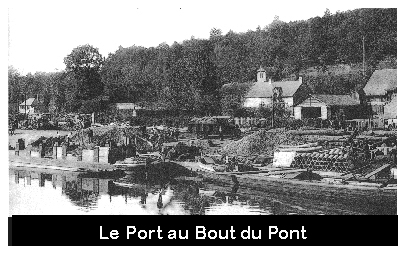 La cr&eacute;ation d'un d&eacute;barcad&egrave;re &agrave; La Gacilly, Dans une session du conseil g&eacute;n&eacute;ral du Morbihan de 1836, (la m&ecirc;me qui d&eacute;cidera la construction de cinq grandes routes &agrave; partir de La Gacilly), le pr&eacute;fet Lorois d&eacute;cide la canalisation de l&rsquo;Aff de l&rsquo;Ile aux Pies &agrave; La Gacilly. Bien s&ucirc;r, les bateaux remontent d&eacute;j&agrave; &agrave; La Gacilly mais la rivi&egrave;re n&rsquo;est pas tr&egrave;s navigable, elle est souvent encombr&eacute;e, les hautes eaux comme les basses g&ecirc;nent consid&eacute;rablement la navigation ; malgr&eacute; tout, en 1864, un trafic de 884 tonnes est enregistr&eacute;. C&rsquo;est l&rsquo;ann&eacute;e o&ugrave;, le 22 novembre, le conseil municipal de Gl&eacute;nac, sous la pr&eacute;sidence de M. de Gouyon &eacute;met un avis favorable pour &laquo; le projet de canalisation du cours inf&eacute;rieur de la rivi&egrave;re d&rsquo;Aff de La Gacilly &agrave; l&rsquo;&eacute;cluse de la M&acirc;clais pour d&eacute;velopper les mines de fer de Sourd&eacute;ac. &raquo;